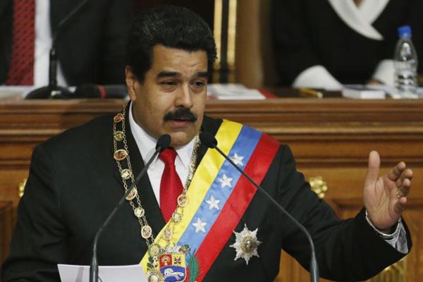 	venezuelanpresidentaskscabinettoresignafterpolldefeat